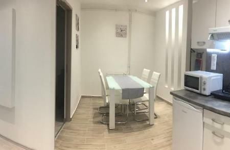 Zsuzsi Apartman 시오포크 외부 사진